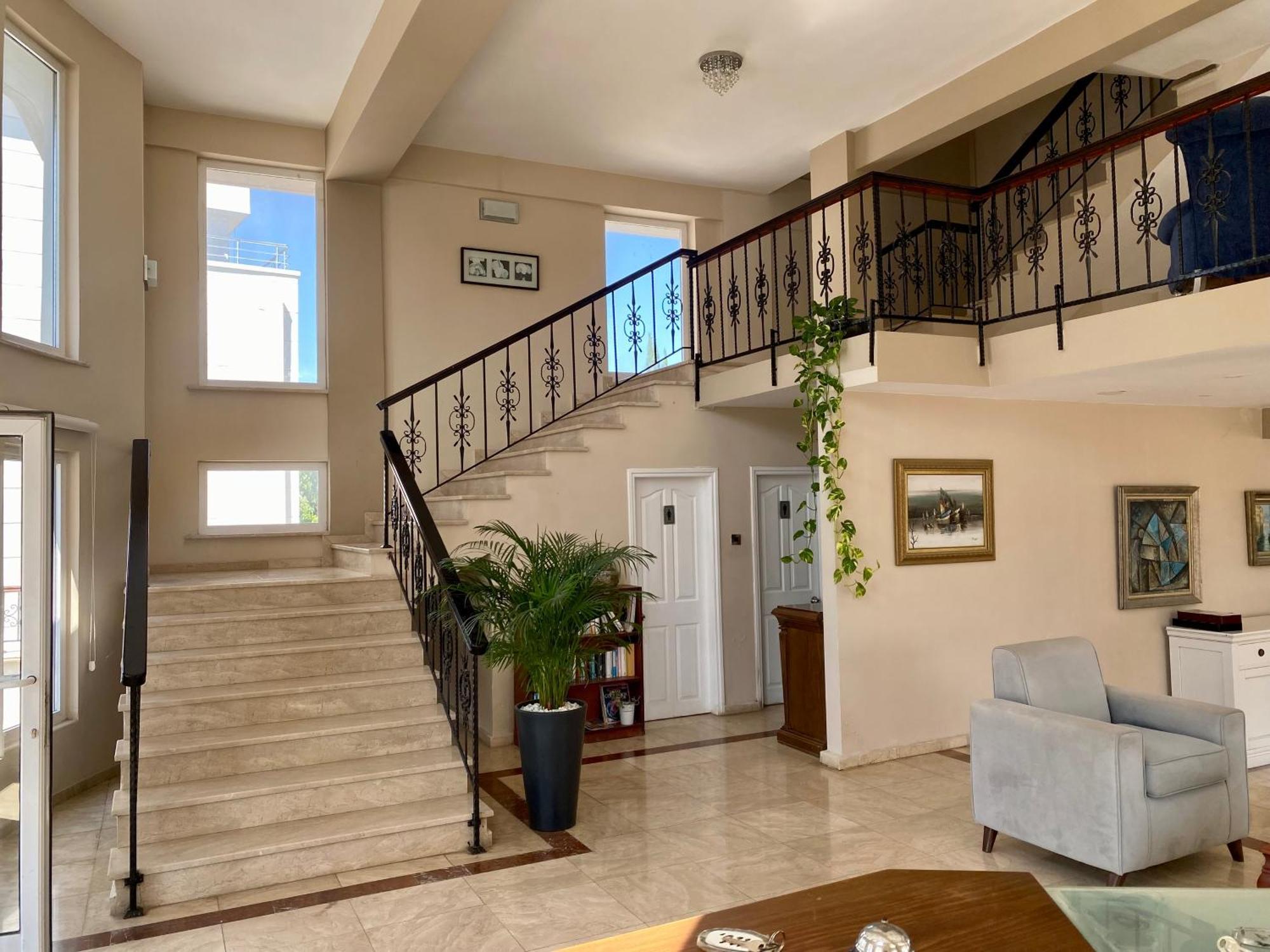The Prince Inn Hotel & Villas Agios Georgios  Extérieur photo