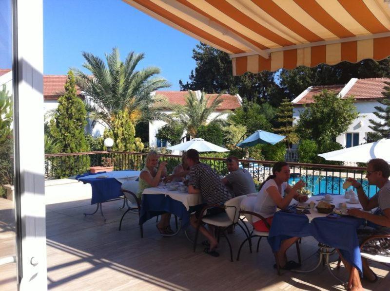 The Prince Inn Hotel & Villas Agios Georgios  Extérieur photo