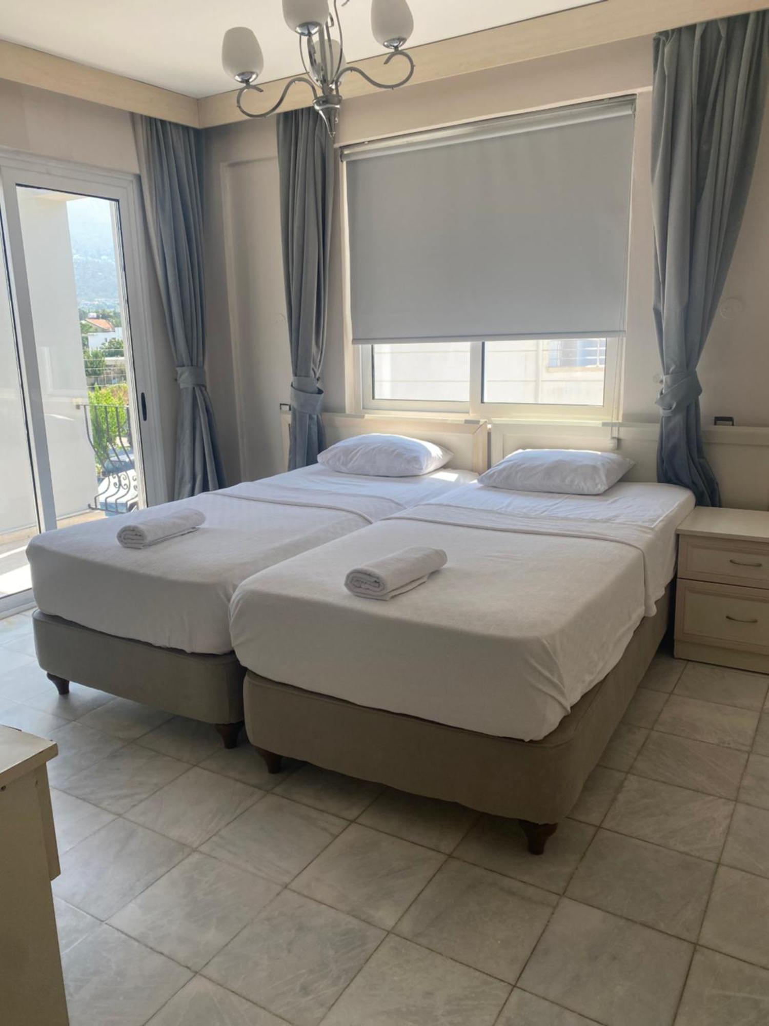 The Prince Inn Hotel & Villas Agios Georgios  Extérieur photo