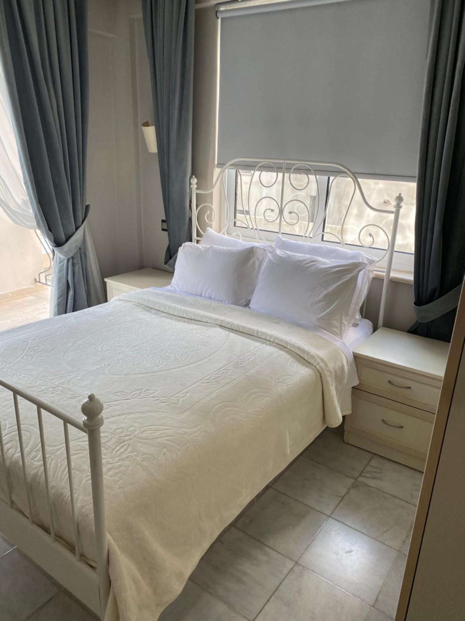 The Prince Inn Hotel & Villas Agios Georgios  Extérieur photo