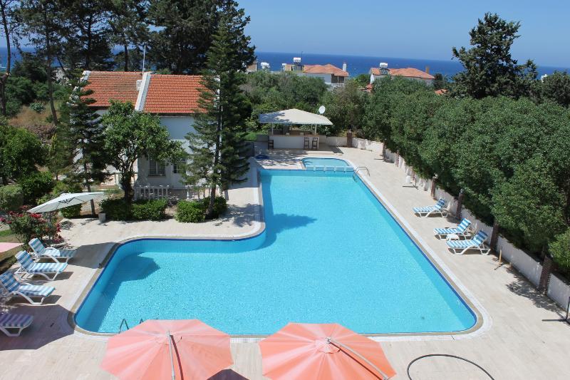 The Prince Inn Hotel & Villas Agios Georgios  Extérieur photo